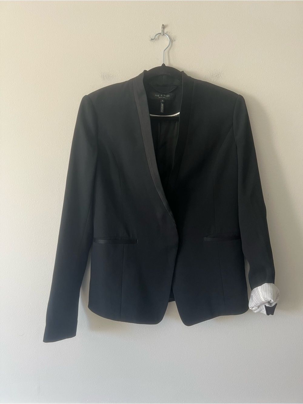 Rag & Bone Black Tailored Blazer Satin Lapel Pinstripe Cuffs Size 2